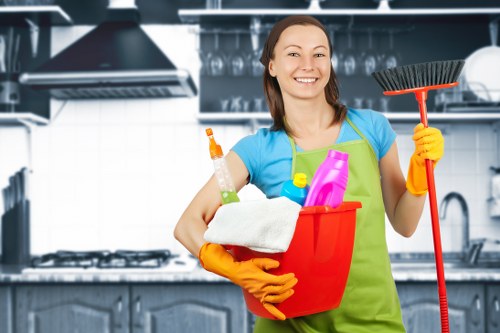 Detailed kitchen and bathroom deep cleaning in E16