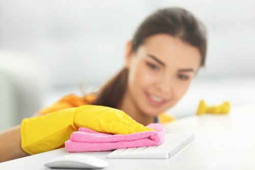 Freshly cleaned living space with local house cleaning support in E16