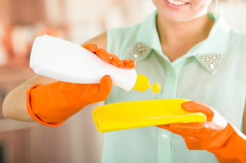Professional cleaning of a renovated kitchen in E16